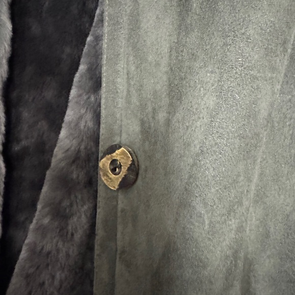 Pellacci sheepskin coat - Picture 3 of 10